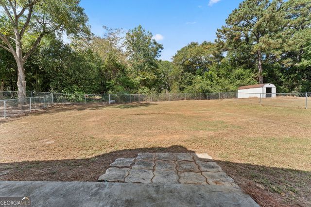 203 Bassett Street, Centerville, GA 31028