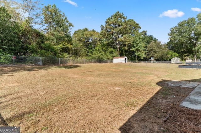 203 Bassett Street, Centerville, GA 31028