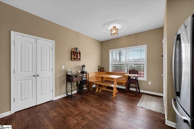 112 W 3rd Avenue, Easley, SC 29640