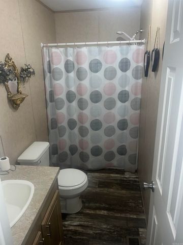 401 E JACKSON, Monticello, AR 71655