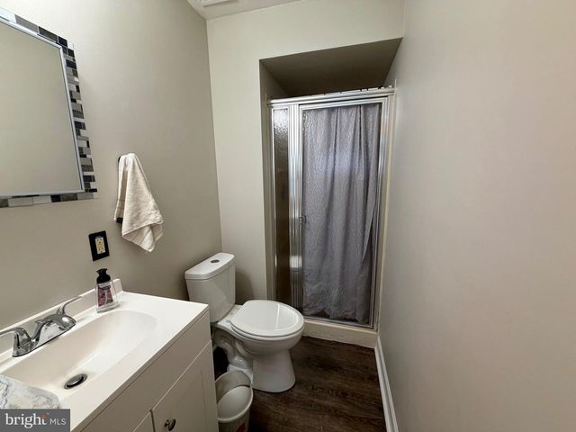 17 WINDSOR CT, Sewell, NJ 08080