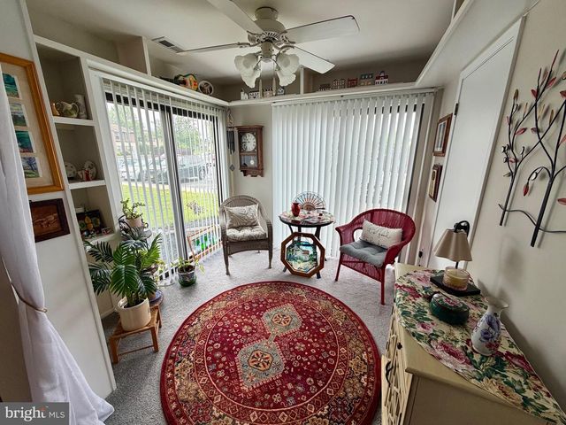 17 WINDSOR CT, Sewell, NJ 08080