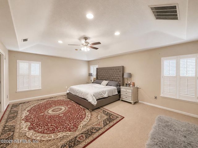 3918 CEDAR BLUFF Lane, Jacksonville, FL 32226