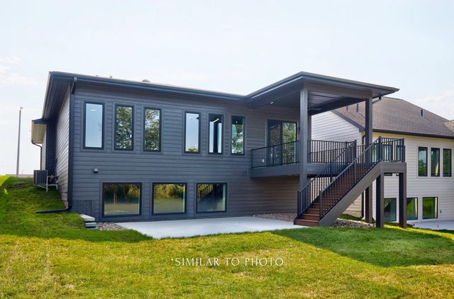 2611 SE Hawes Lane, Waukee, IA 50263