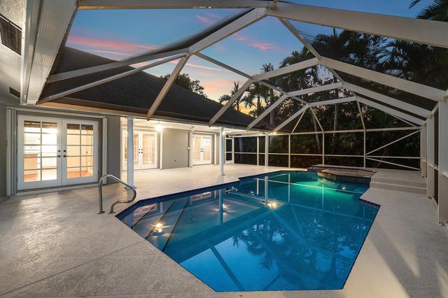 2063 Amesbury Circle, Wellington, FL 33414