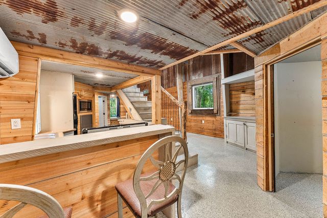 20619 Wade Road, Springdale, AR 72764