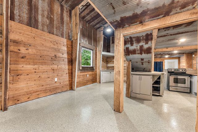 20619 Wade Road, Springdale, AR 72764