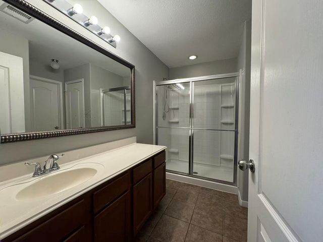 19210 Camerons Camp Dr, Richmond, TX 77407