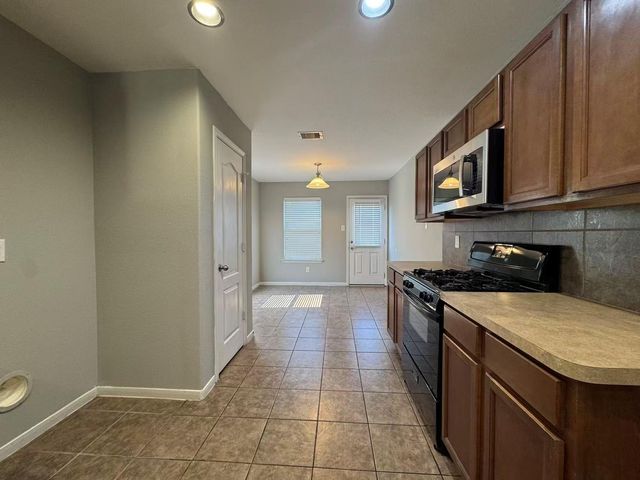 19210 Camerons Camp Dr, Richmond, TX 77407