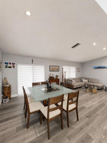 3873 NW 2nd Court, Deerfield Beach, FL 33442