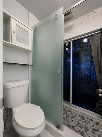 3873 NW 2nd Court, Deerfield Beach, FL 33442