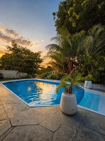 3873 NW 2nd Court, Deerfield Beach, FL 33442