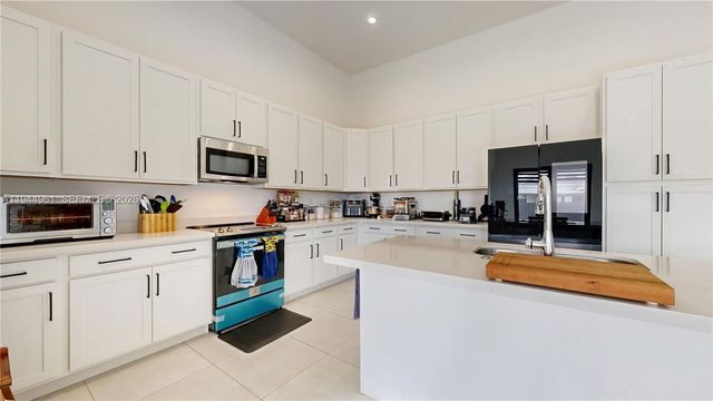 31171 SW 193rd Ave, Homestead, FL 33030