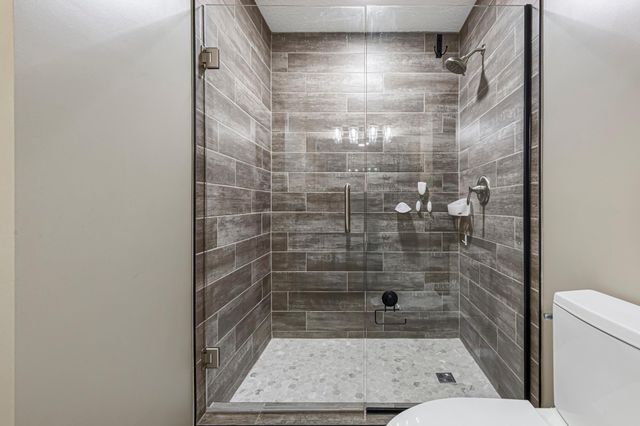 2214 Hulett Avenue, Faribault, MN 55021