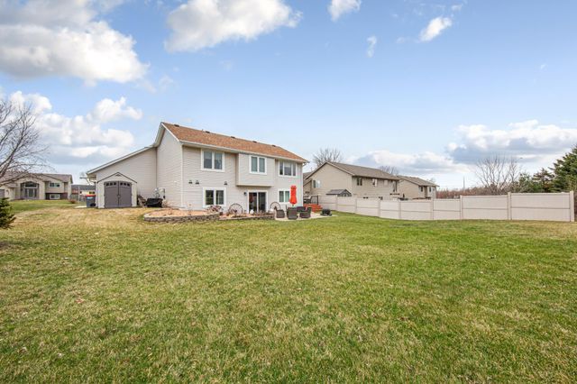 2214 Hulett Avenue, Faribault, MN 55021