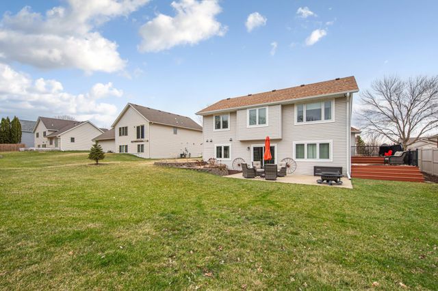 2214 Hulett Avenue, Faribault, MN 55021