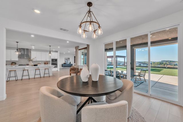 4651 Scenic Vista Dr, Folsom, CA 95630