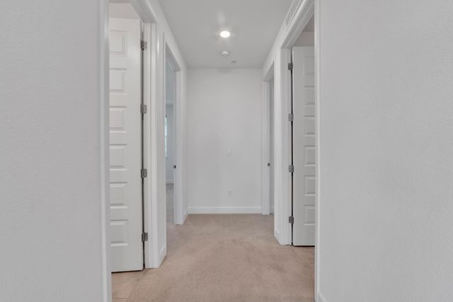 4651 Scenic Vista Dr, Folsom, CA 95630