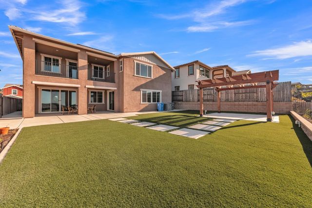 4651 Scenic Vista Dr, Folsom, CA 95630