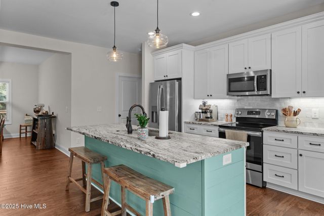 27 Pine Lake Drive, Whispering Pines, NC 28327