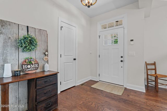 27 Pine Lake Drive, Whispering Pines, NC 28327