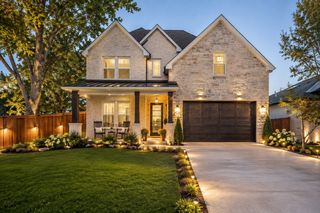 99 Kay Lane, Westworth Village, TX 76114