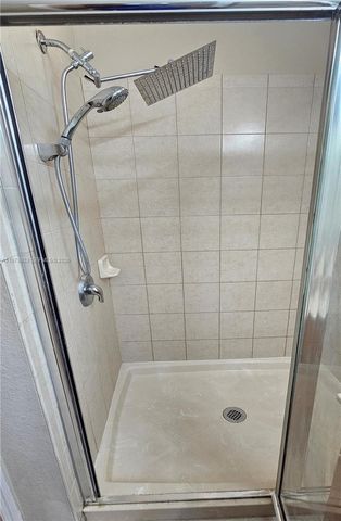 2014 Marsh Harbor Dr, Riviera Beach, FL 33404