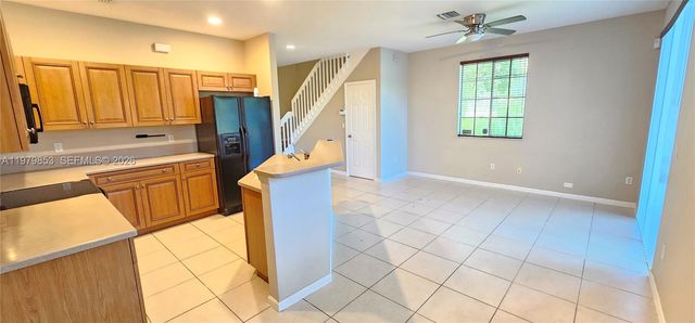 2014 Marsh Harbor Dr, Riviera Beach, FL 33404