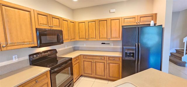 2014 Marsh Harbor Dr, Riviera Beach, FL 33404