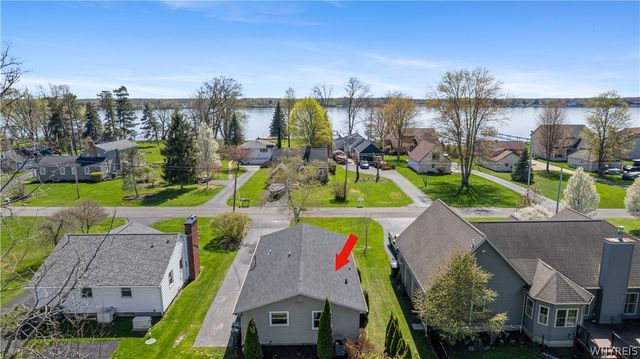 71 Sunset Drive, Wheatfield, NY 14304