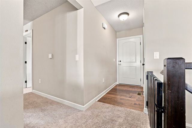 2616 6th Avenue SW, Altoona, IA 50009