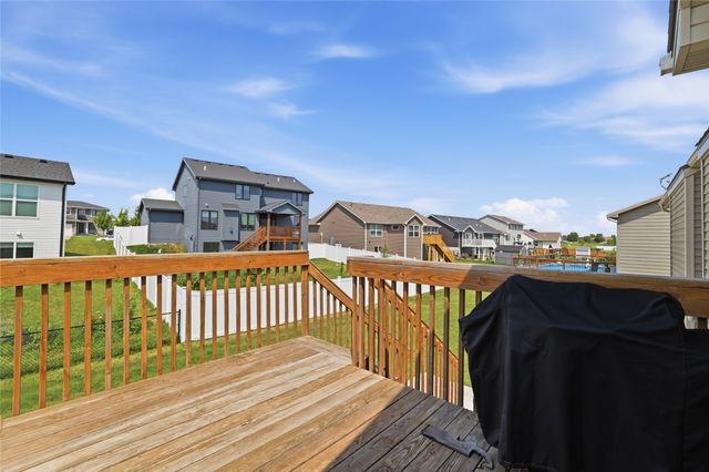 2616 6th Avenue SW, Altoona, IA 50009