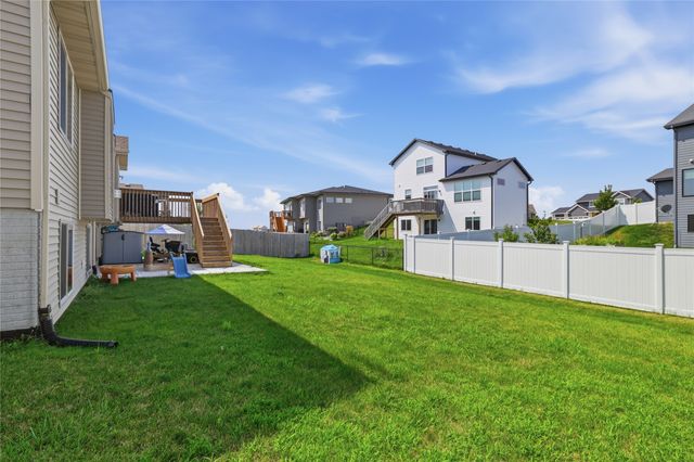 2616 6th Avenue SW, Altoona, IA 50009