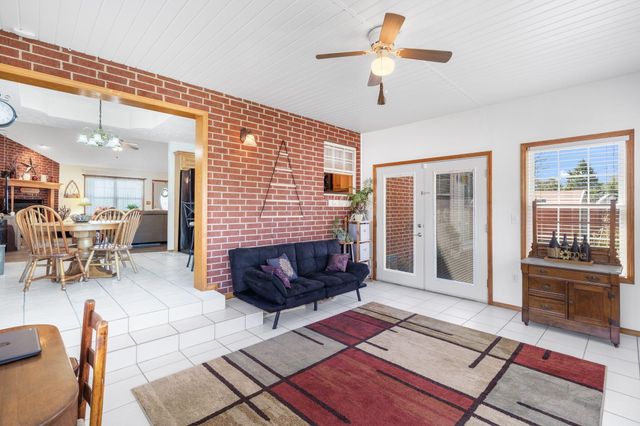 5363 Cloverdale Lane, Battlefield, MO 65619