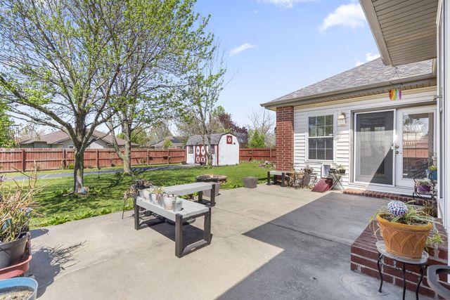 5363 Cloverdale Lane, Battlefield, MO 65619