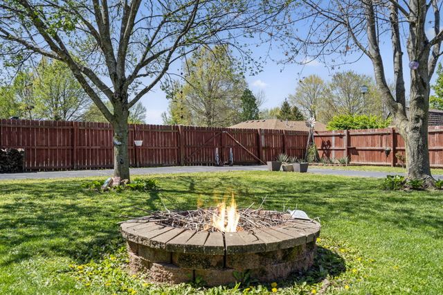 5363 Cloverdale Lane, Battlefield, MO 65619