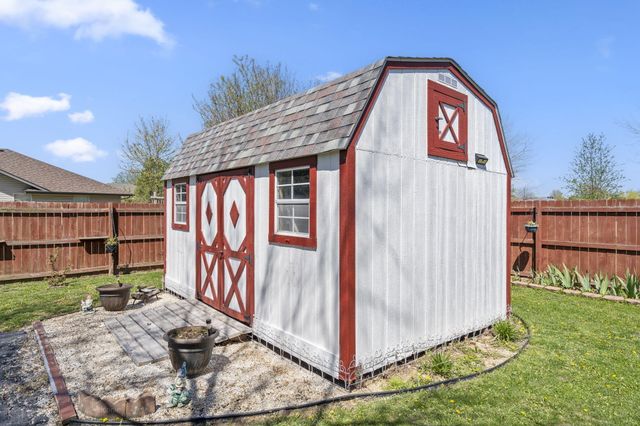 5363 Cloverdale Lane, Battlefield, MO 65619