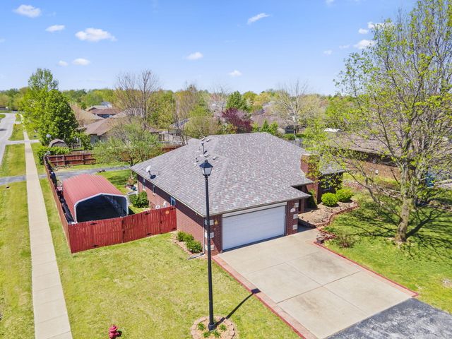 5363 Cloverdale Lane, Battlefield, MO 65619