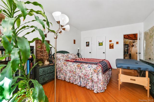 67-10 Selfridge Street, Forest Hills, NY 11375