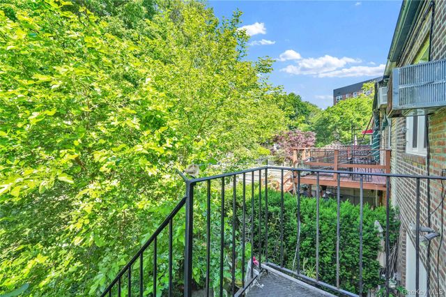 67-10 Selfridge Street, Forest Hills, NY 11375