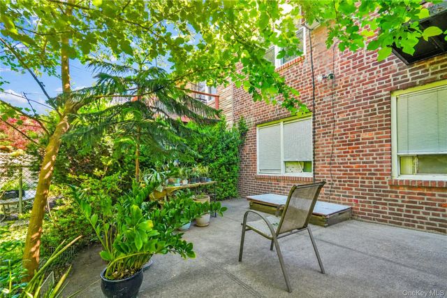 67-10 Selfridge Street, Forest Hills, NY 11375
