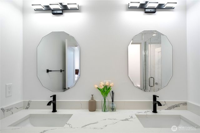 8522 23rd Avenue NE, Seattle, WA 98115