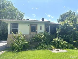 1823 N Belt, Belleville, IL 62221