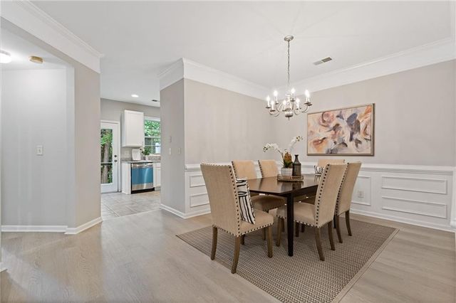 1607 Jackson Trace Court NW, Atlanta, GA 30318
