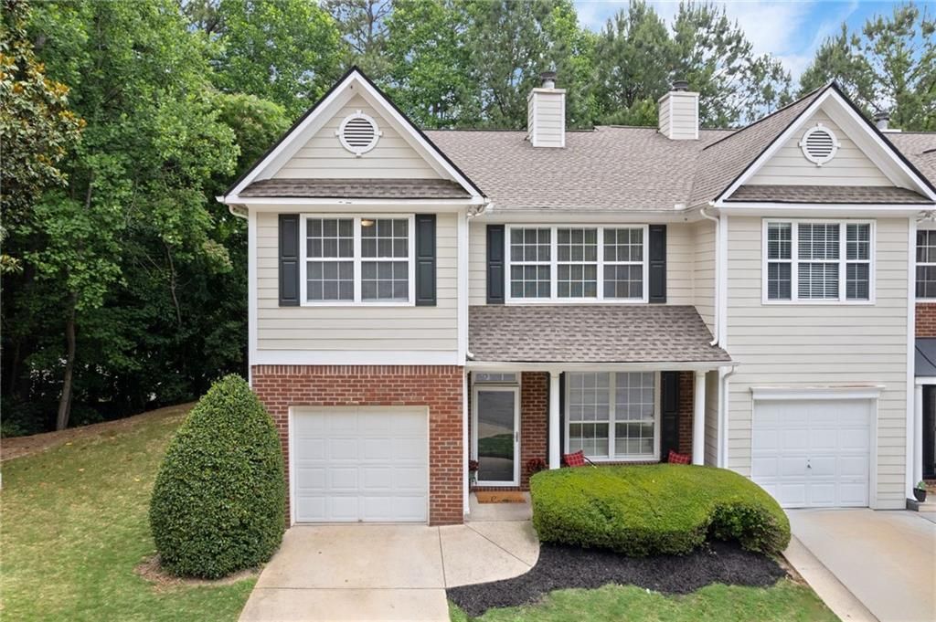 1607 Jackson Trace Court NW, Atlanta, GA 30318