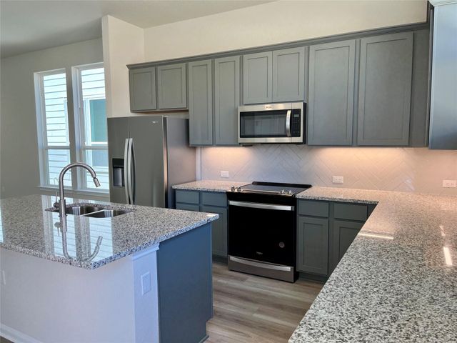 320 Creek RD 304, Dripping Springs, TX 78620