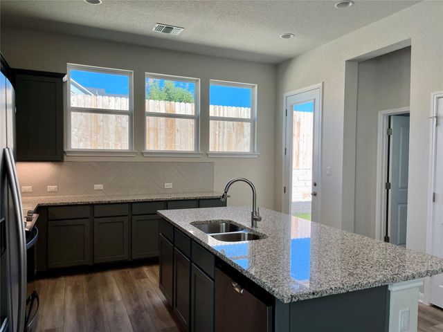 320 Creek RD 304, Dripping Springs, TX 78620