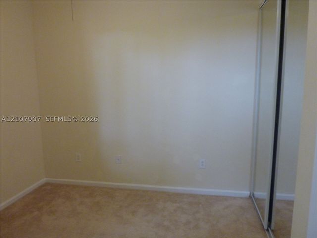 3500 Oaks Clubhouse Dr 308, Pompano Beach, FL 33069
