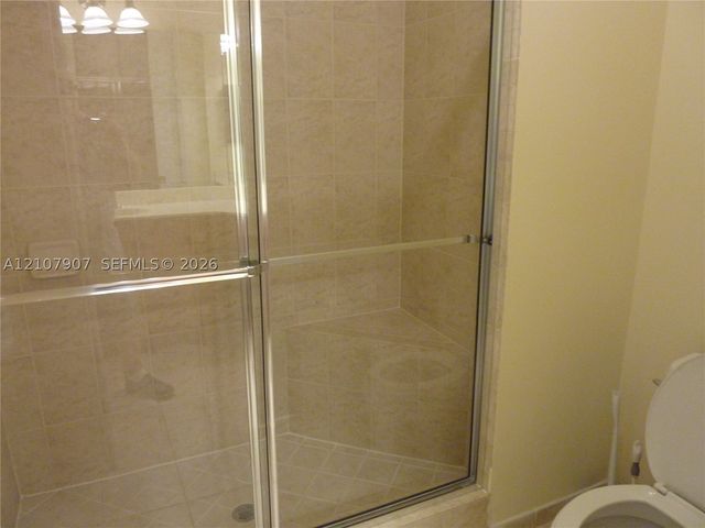 3500 Oaks Clubhouse Dr 308, Pompano Beach, FL 33069