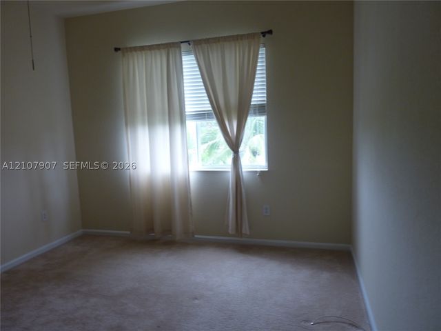 3500 Oaks Clubhouse Dr 308, Pompano Beach, FL 33069